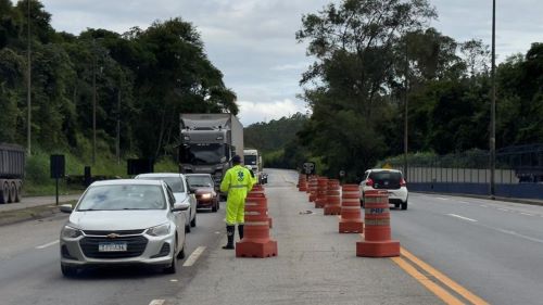BR-040: campanha alerta para uso do cinto no Carnaval
