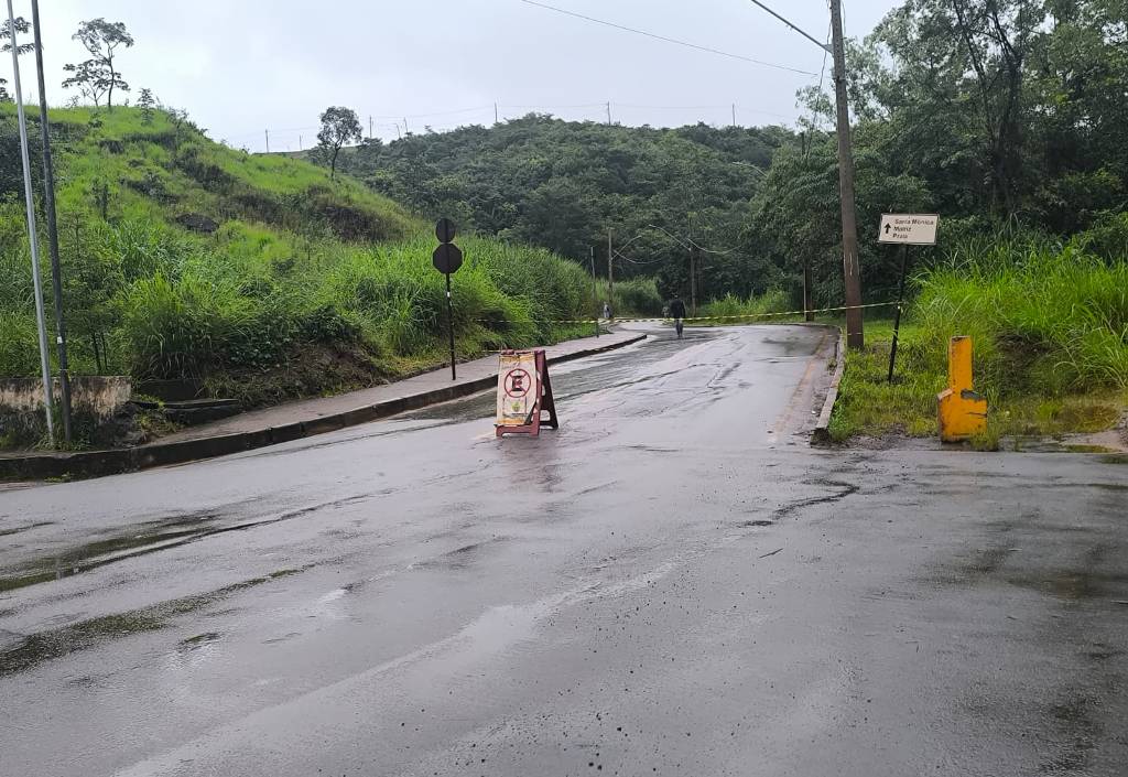 Interdições viárias alteram trânsito em Congonhas