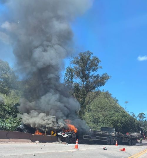 Motociclista morre e BR-040 tem interdição em Itabirito