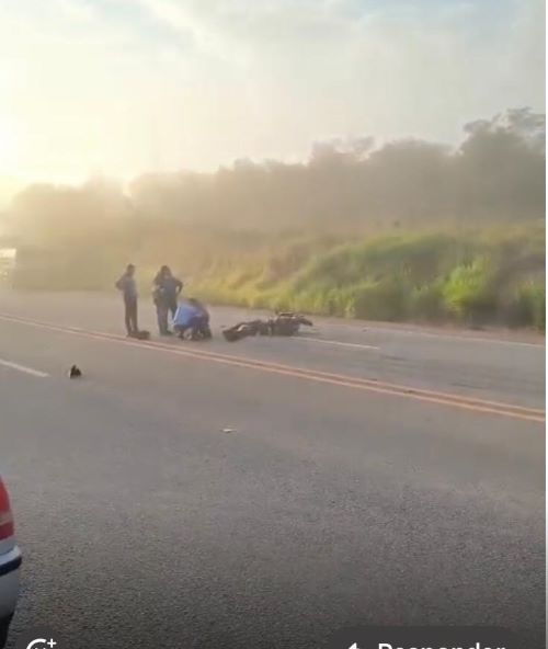 Mulher morre em acidente na MG-383