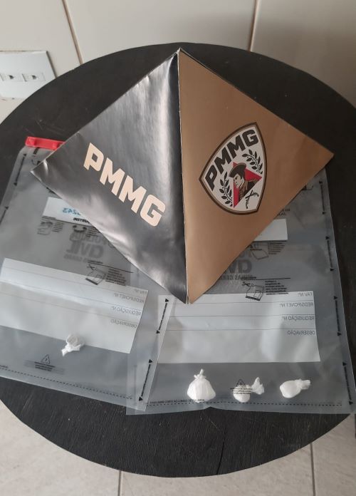 Cocaína e maconha são apreendidas em casa de Barbacena