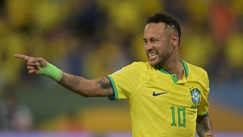 Ancelotti chama Neymar e define Brasil para a Copa