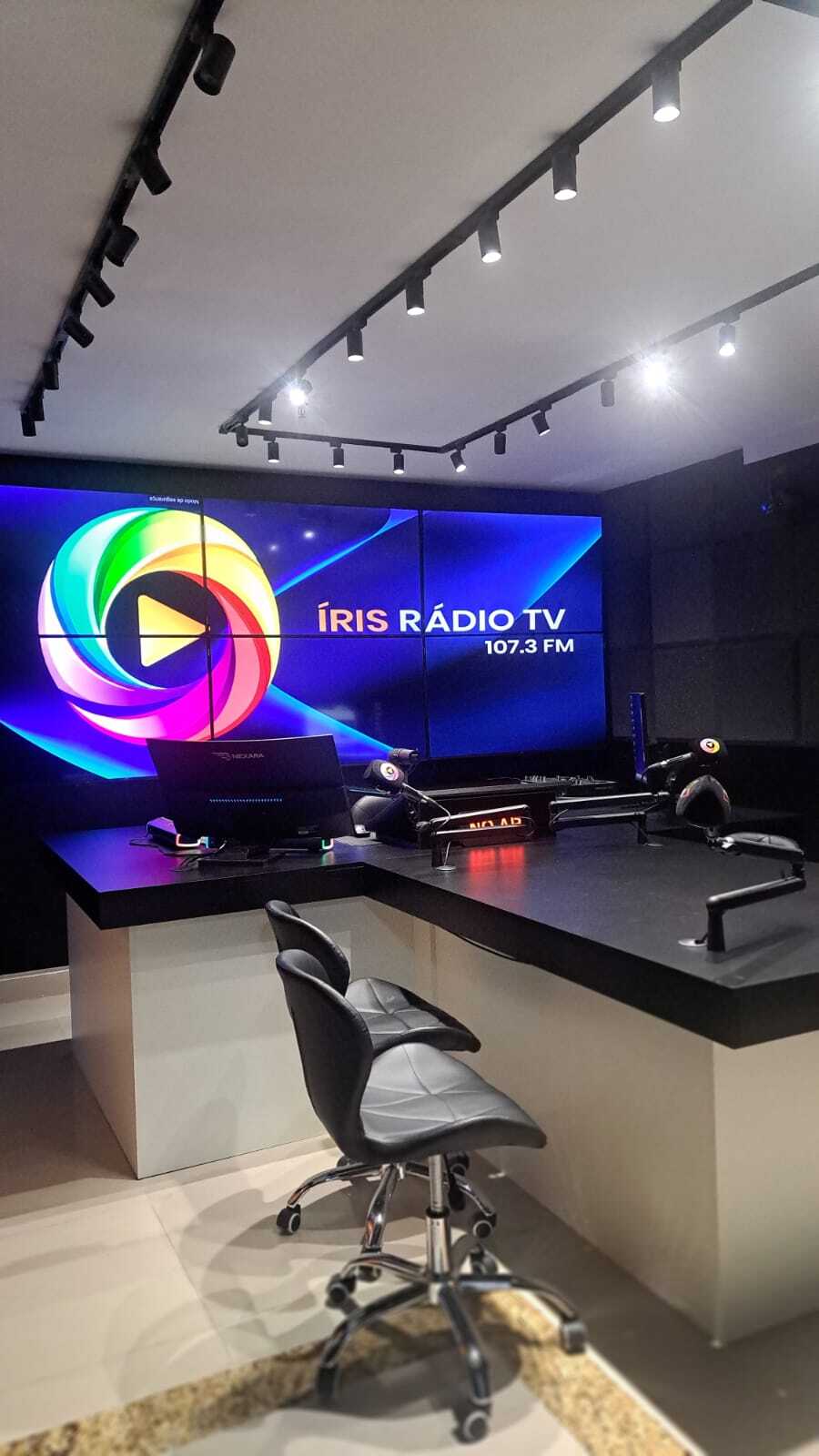 Inauguração da Rádio Íris 107,3 reconecta ouvinte com Lafaiete