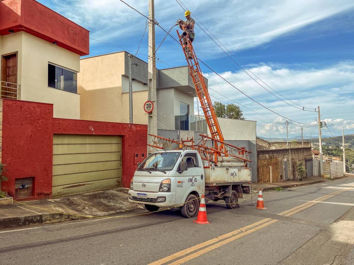 Congonhas amplia manutenção e agiliza pedidos de iluminação