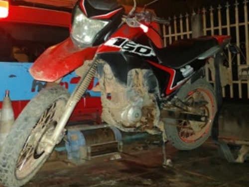 PM apreende moto clonada e munições em Santana dos Montes