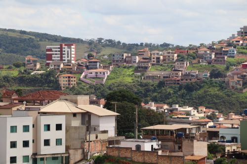 Câmara amplia prazo para legalizar imóveis sem multa