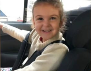 Campanha busca levar Luiza a tratamento raro nos EUA