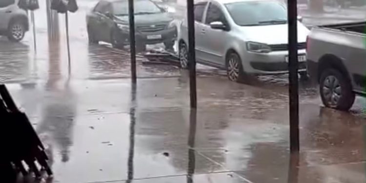 Prefeitura de Ouro Branco monitora ocorrências após forte chuva