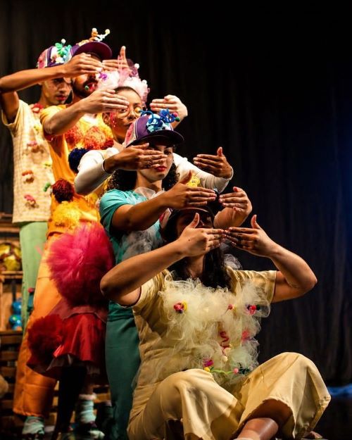 Sábado do FACE reúne teatro para todas as idades