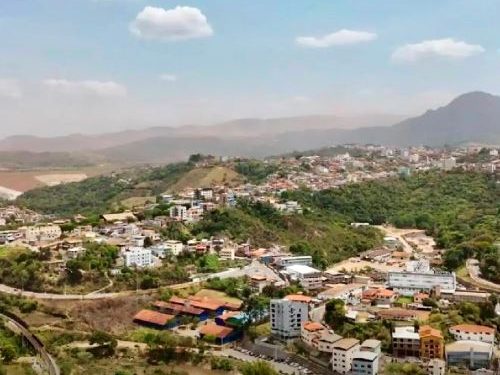 Congonhas suspende operações de mineradoras por poeira