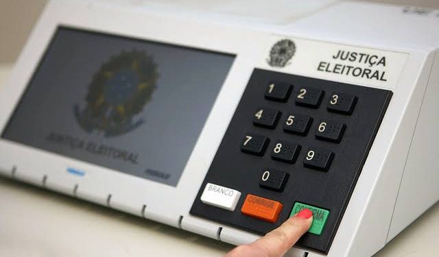 Mais de 60% dos mineiros ainda pode mudar o voto