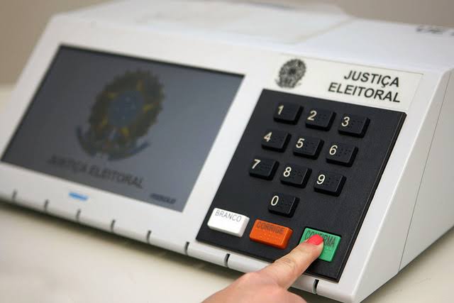 Mais de 60% dos mineiros ainda pode mudar o voto