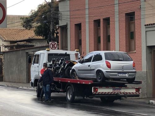 Operação Grau Zero em Lafaiete registra 102 multas e 28 veículos removidos