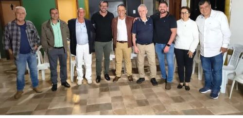 Glaycon Franco reúne lideranças e reforça diálogo em Entre Rios