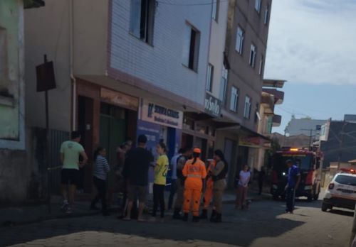 Incêndio em residência provoca morte de  mulher em Capela Nova