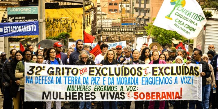 Grito dos Excluídos leva defesa de direitos às ruas de Congonhas