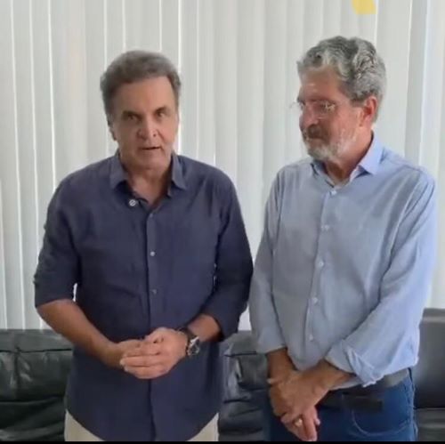 Zelinho cede vaga e Aécio Neves entra na corrida ao Senado
