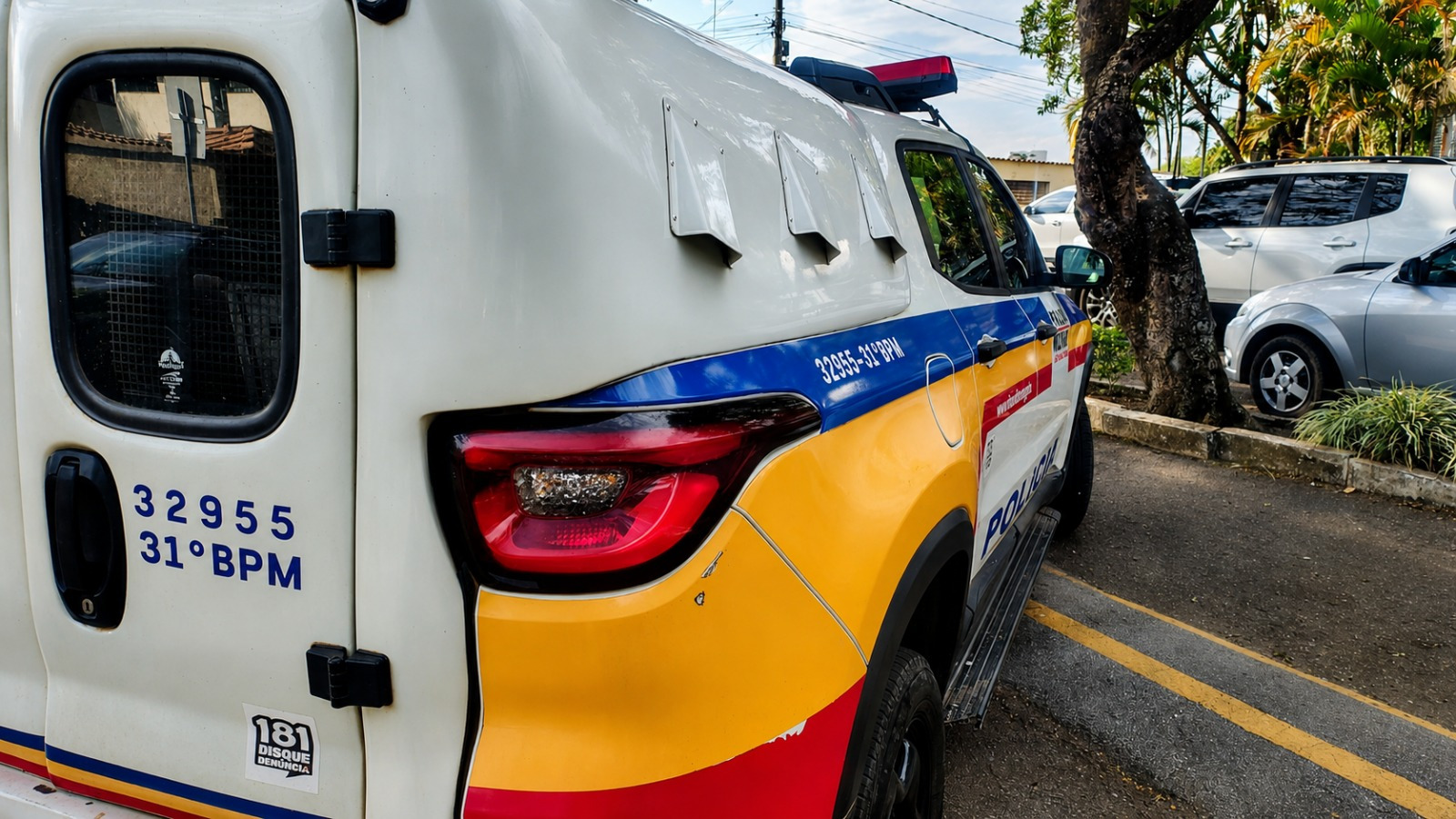 PM prende mulher procurada por homicídio em Lafaiete