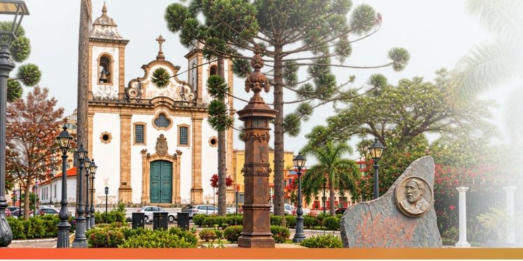 Lafaiete celebra 236 anos com festa na Praça Tiradentes