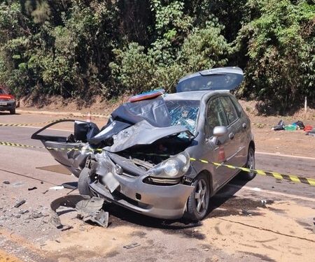 Acidente na BR-040 mata uma pessoa e deixa quatro feridas