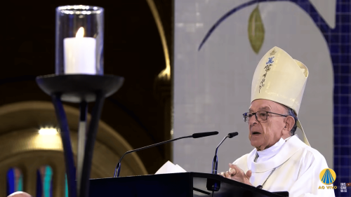 Dom Damasceno, de Capela Nova, celebra 40 anos de episcopado