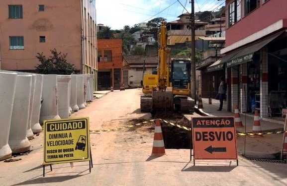 Rua Talco é interditada por 15 dias para obra em Congonhas