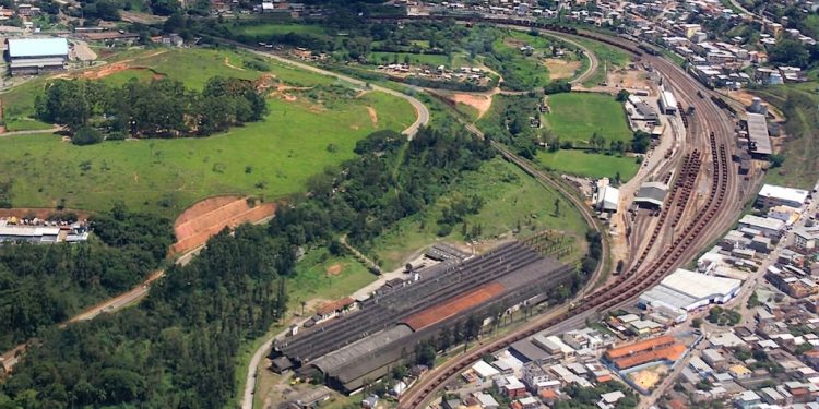 Busca por investimentos ferroviários e retomada da Companhia Santa Matilde são pautas de Erivelton Jayme