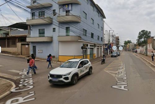 Avenida JK em Congonhas terá Pare e Siga para obra da Copasa