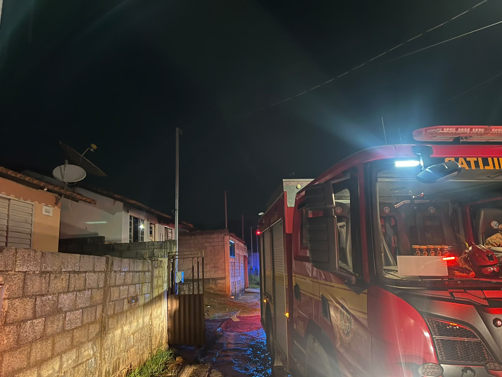 Proprietária suspeita  de um incêndio criminoso em residência