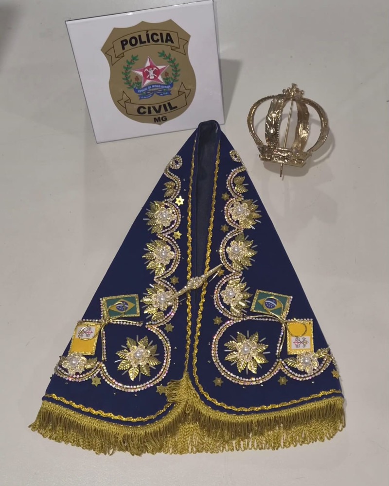 PC recupera manto e coroa de N.aSra. Aparecida furtados de igreja